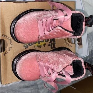 Kids Mr martens boots